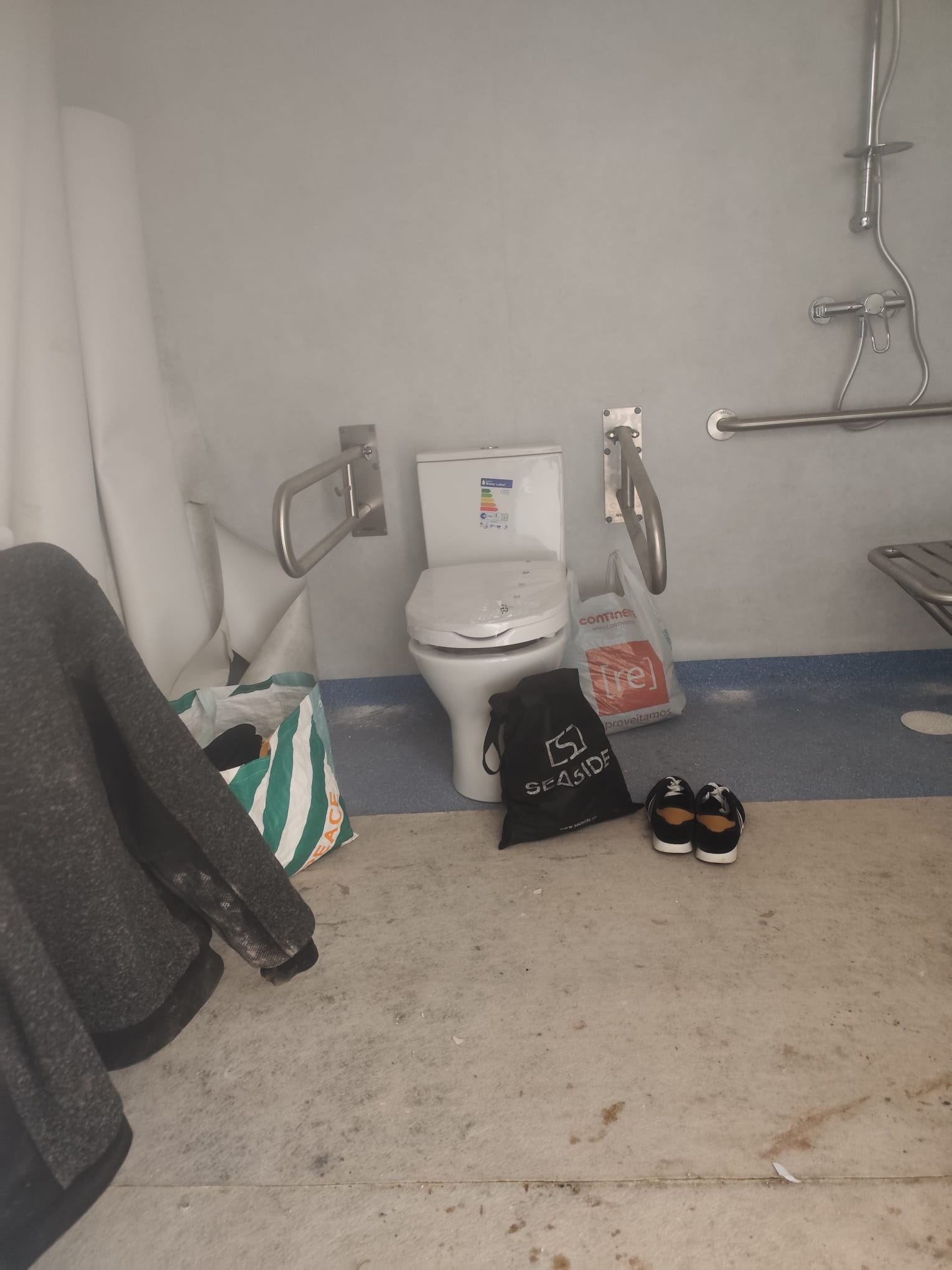 Fotos A Anexar: Da63f10a 4530 4781 B869 817d4282a36a